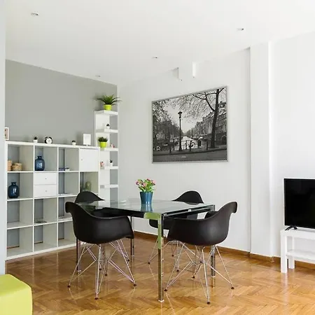 Apartment Sunlit 2br Oasis In Metaxourghio 3min From Metro