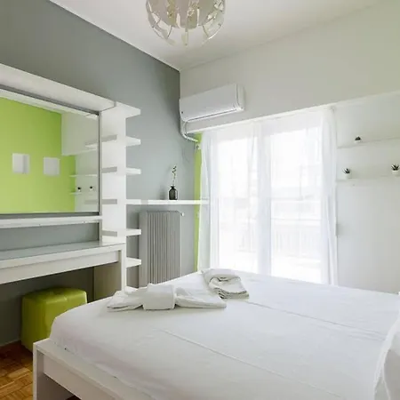 Sunlit 2br Oasis In Metaxourghio 3min From Metro *