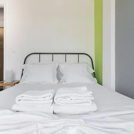 Sunlit 2br Oasis In Metaxourghio 3min From Metro *