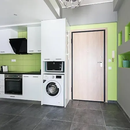 Sunlit 2br Oasis In Metaxourghio 3min From Metro Athens