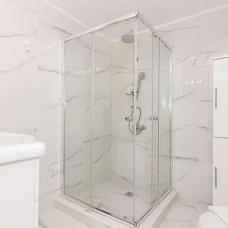 Sunlit 2br Oasis In Metaxourghio 3min From Metro Apartment Athens