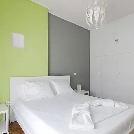 Sunlit 2br Oasis In Metaxourghio 3min From Metro *