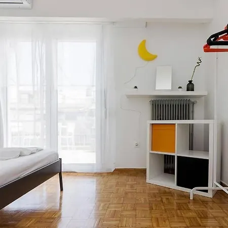 Apartment Sunlit 2br Oasis In Metaxourghio 3min From Metro